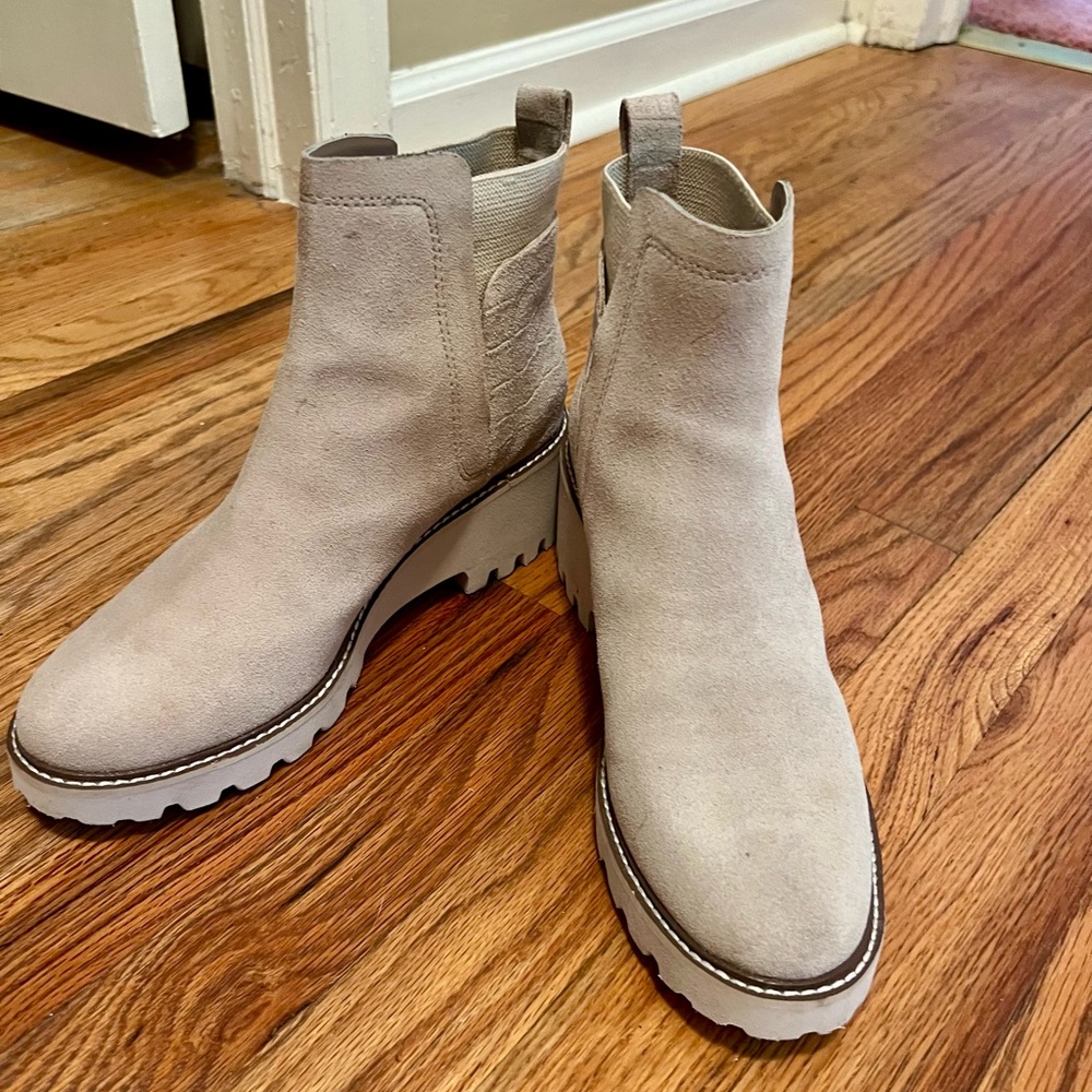Dolce Vita Light Tan Ankle Booties